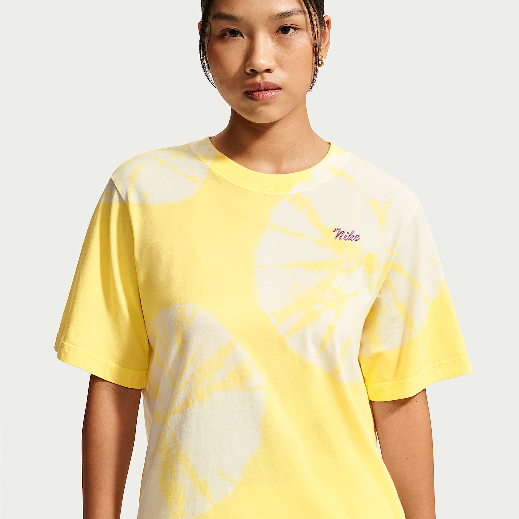 NIKE公式】ナイキ スポーツウェア ウィメンズ Tシャツ.オンライン